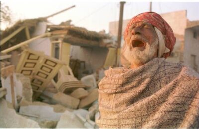 Man Crying | Earthqucik In Gujrat 2001